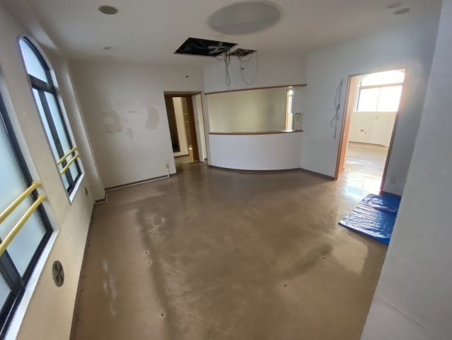 中川駅前郵便局2階店舗のその他