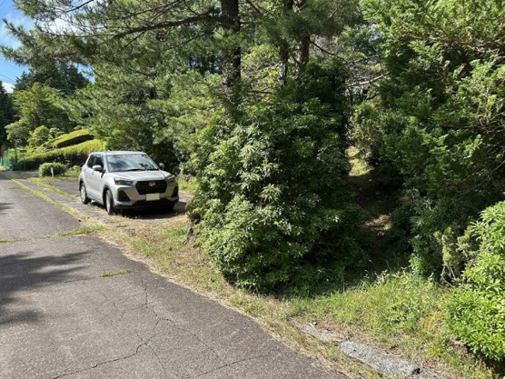 【前面道路含む現地写真】 | 東急天城高原別荘地　売地