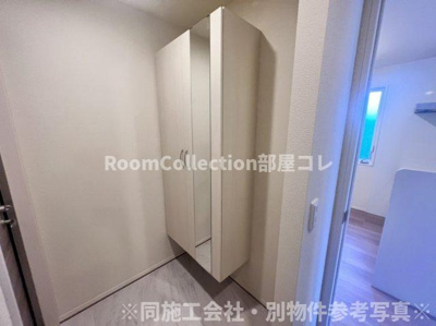 【玄関】 | セレスティア岐南　West