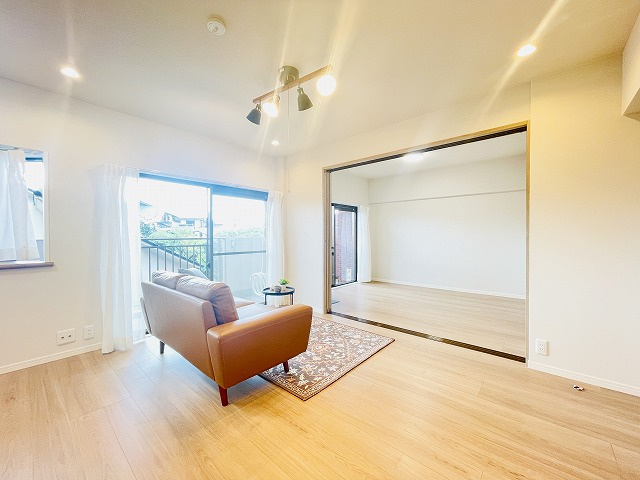 【居間・リビング】 | ライオンズマンション野間大池南