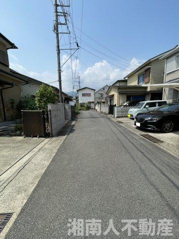 小田原市板橋　戸建の前面道路含む現地写真|前面道路含む現地写真です