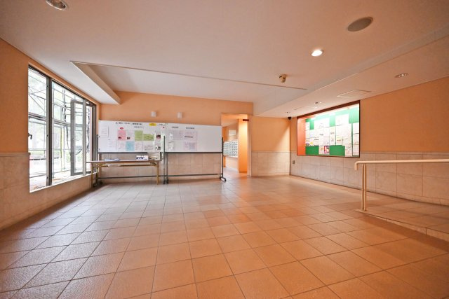 西宮マリナパークシティ・桜のまち4番館のエントランス