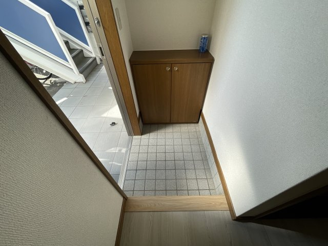 ハイツエスペランサⅠの玄関