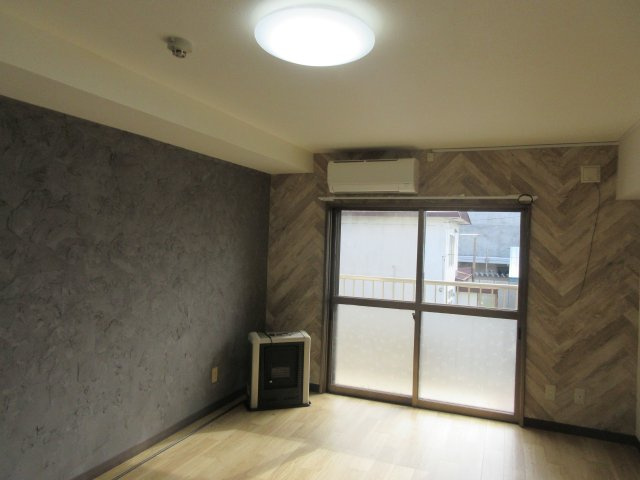 細田マンション第2の居間・リビング