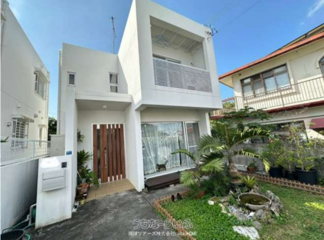 宜野湾市赤道2丁目戸建ての庭