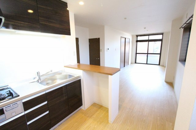 アネーロ城山の内装