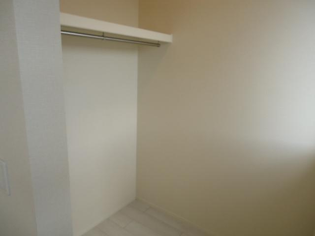 ラヴィロンの収納|ウォークインクローゼット（イメージ）