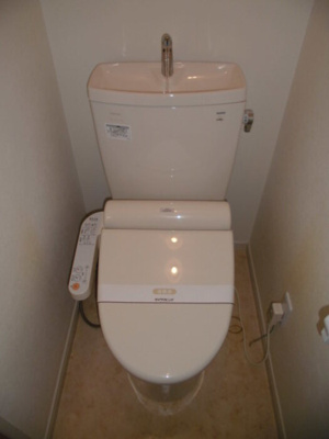 【トイレ】 | 越山マンション | トイレです