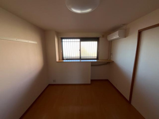 【内装】 | イースト　ステージ | 洋室