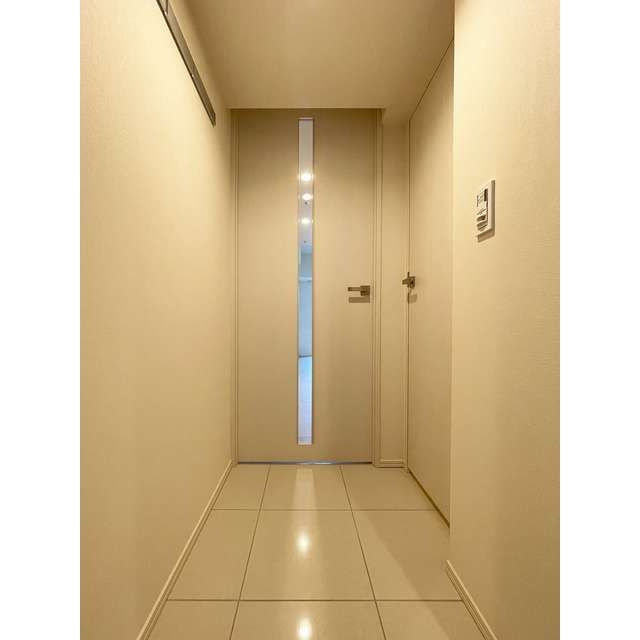 オーキッドレジデンス品川中延の玄関