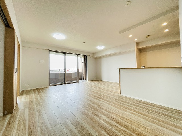 【居間・リビング】 | コアマンション香椎南ネクステージ