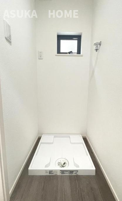 旭区中希望ヶ丘戸建のランドリースペース