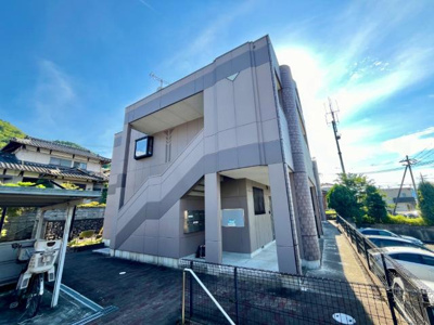 【外観】 | ベルメゾン | 外観写真（昼）