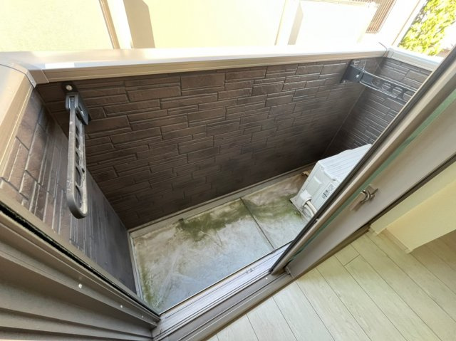 ブラウニー山手のバルコニー