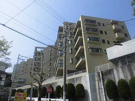 ダイアパレスモナークヒルズ新庄の外観