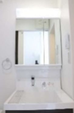 Infoglia Brezza(インフォリア ブレッツァ)の洗面所