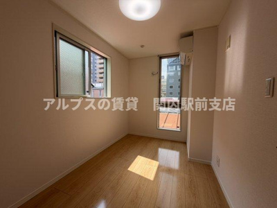 【寝室】 | 高根町３階一戸建