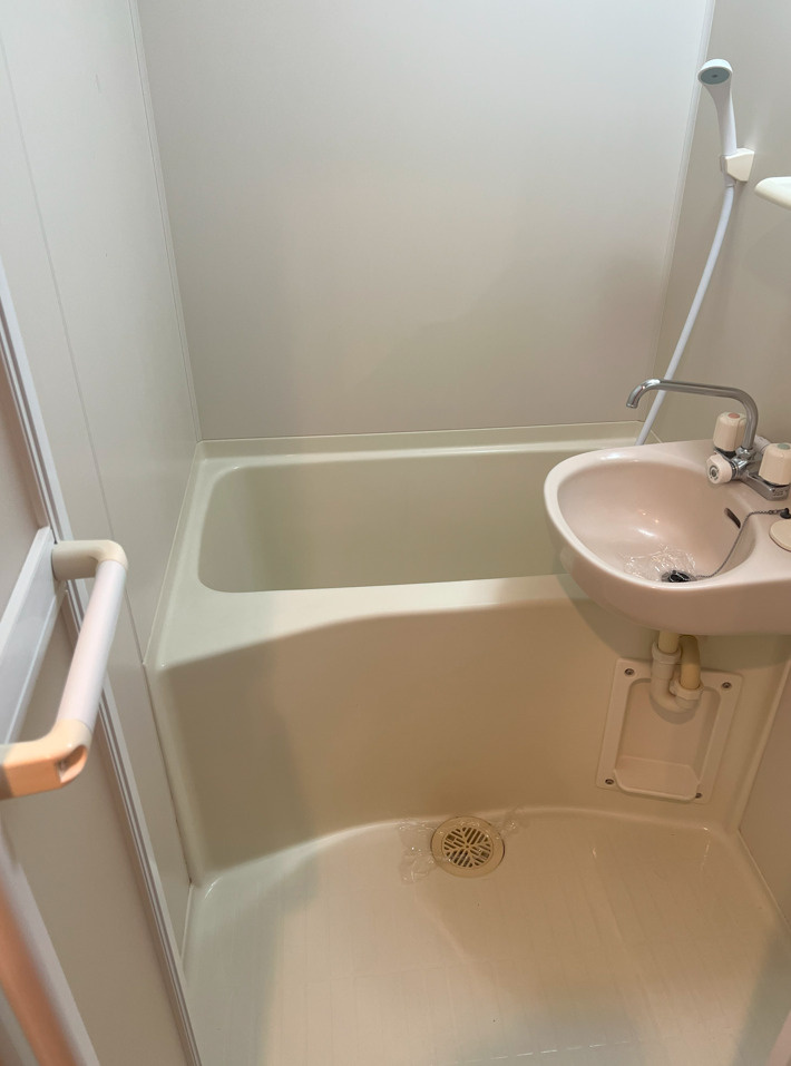 リーヴェルポート岸根公園Iの浴室