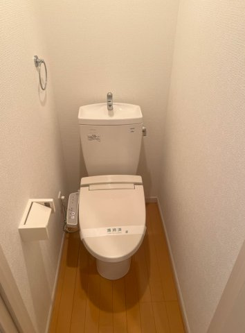 リーヴェルポート岸根公園Iのトイレ