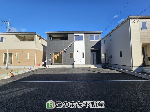 CRADLEGARDEN宇都宮市川田町第6　4号棟の駐車場|お車並列３台分ご用意しております♪
