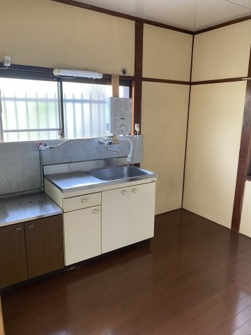 御立二戸一のキッチン