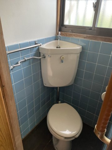 御立二戸一のトイレ