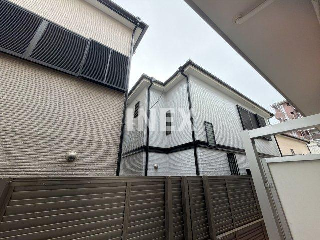 横浜市中区根岸町３丁目のアパートの展望
