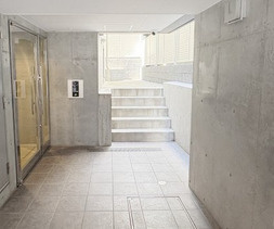 アルティザ西大井ソノリテのエントランス