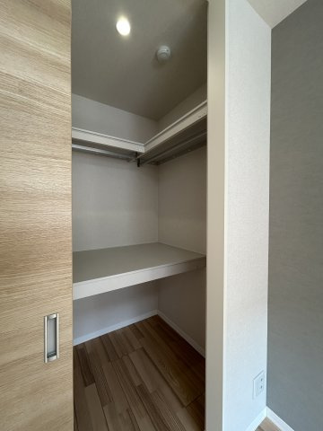 【収納】ベレオガーデンズ上中野 