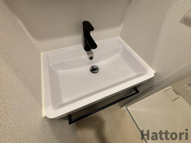 セレニテ新大阪エクラの洗面所