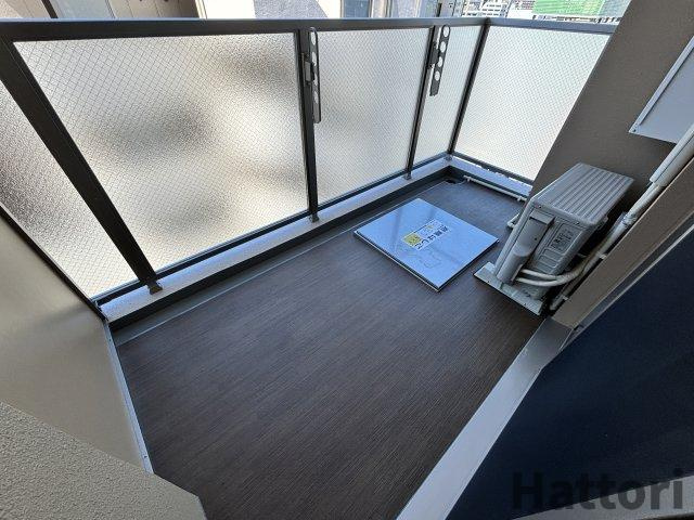 セレニテ新大阪エクラのバルコニー