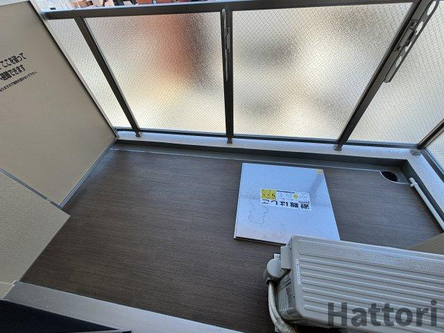 セレニテ新大阪エクラのバルコニー