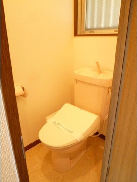 第5秋葉ビル【キャッシュバック対象】のトイレ