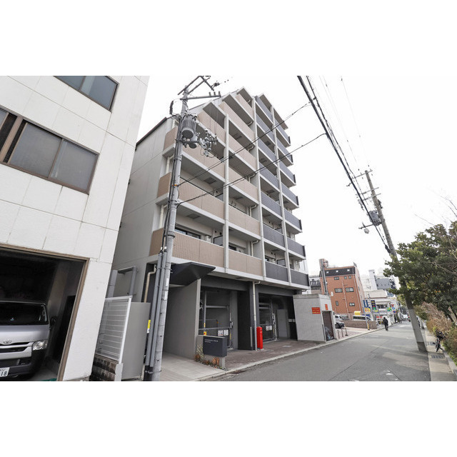 神戸市中央区日暮通６丁目の賃貸マンション