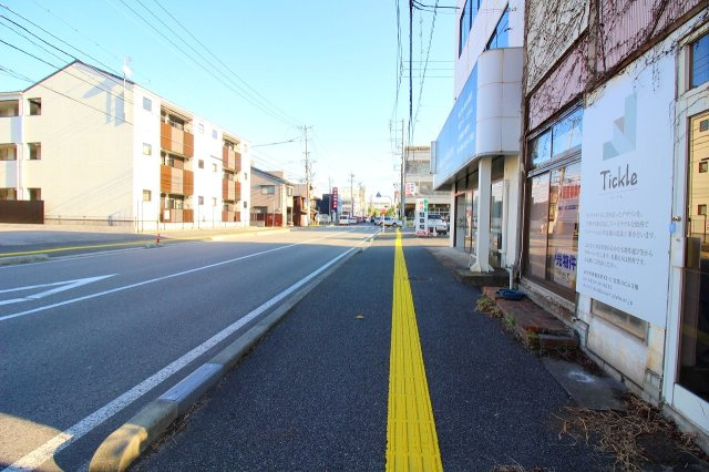 ■□■中町テナント■□■のその他|道路も片側一車線になり、目立つ立地になります。