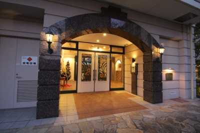 【エントランス】 | アリビオ江坂垂水町