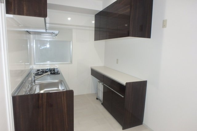 【キッチン】 | サント・ラピーヌ