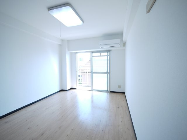 アルフィーネ厚生町の内装|※写真は別の部屋のものです。