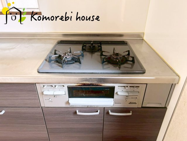 さいたま市北区奈良町　中古一戸建てのキッチン|コンパクトなキッチンで掃除もラクラク