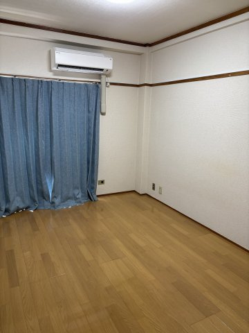 SAKAMAKI MANSHION　A棟の寝室