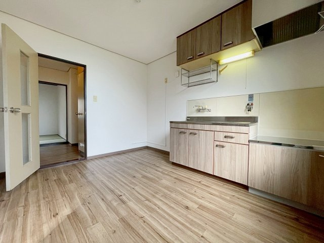 売布ガ丘スカイハイツの玄関|シンプルで使いやすい玄関です