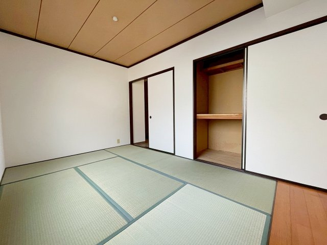 売布ガ丘スカイハイツの浴室|日々の疲れを癒すお風呂付です