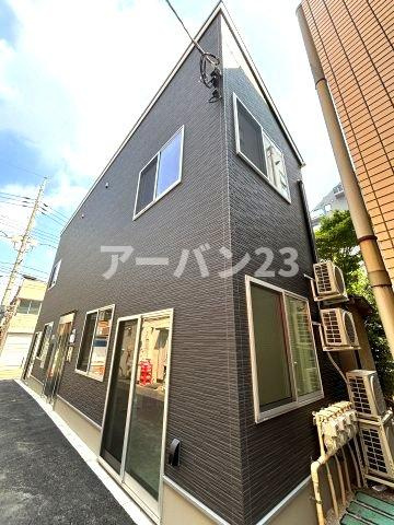 第二ECビルの外観