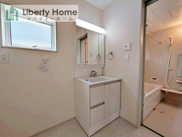 ひたちなか市稲田10期　新築戸建　7号棟の独立洗面台