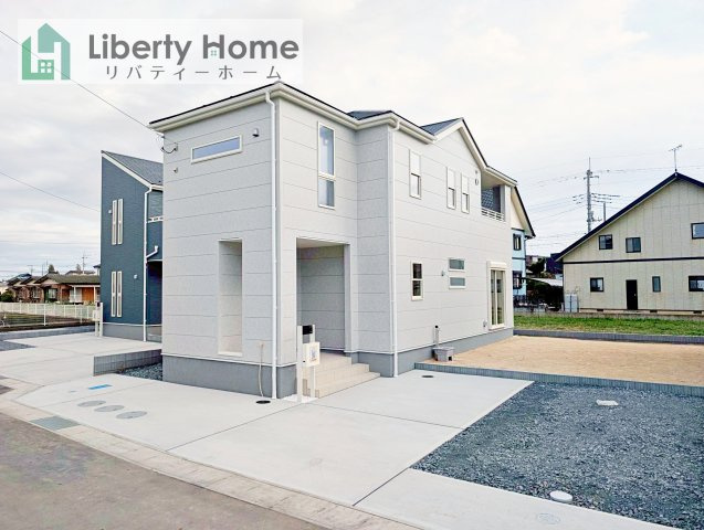 ひたちなか市稲田10期　新築戸建　7号棟の外観|ご予約をいただければ、『平日の空いた時間』『周辺物件まとめて見たい』『1件だけ見たい』ももちろん可能です♪
お気軽にお問合せください♪