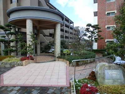 【エントランス】 | ヴェルドミールⅡ | エントランス写真