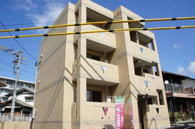 【外観】 | Ｓａｋｕｒａ（サクラ） | 外観写真その他1