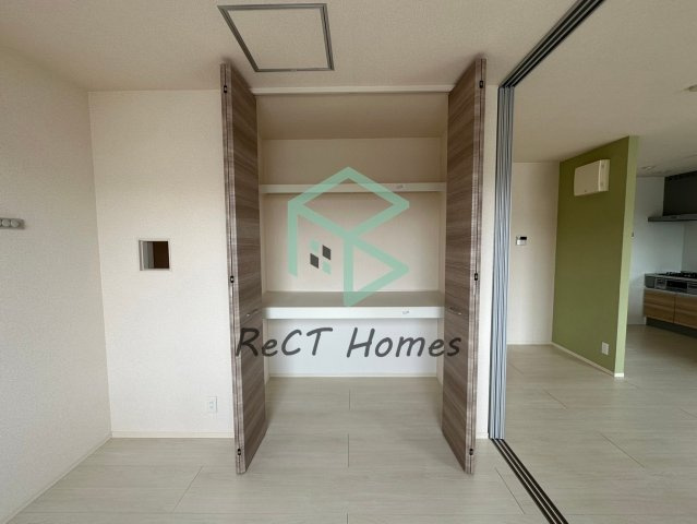 姫路市苫編のハイツの収納
