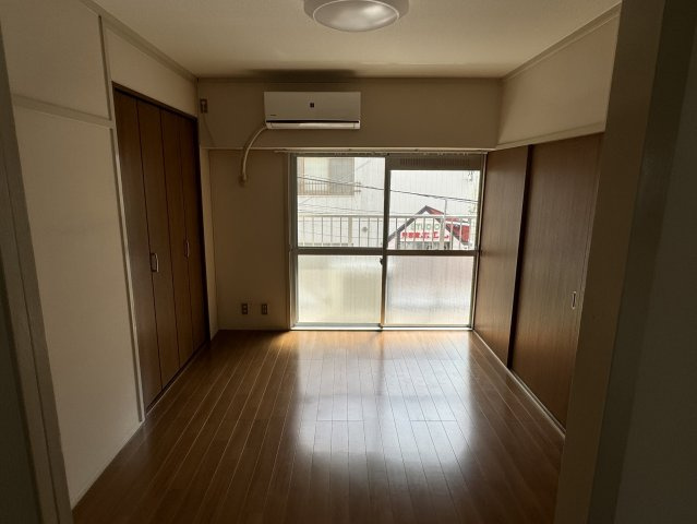 タウンハイツ板宿の洋室|使い勝手のいい洋室です