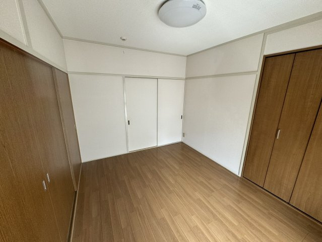 タウンハイツ板宿の洋室|コンパクトで使いやすい洋室です